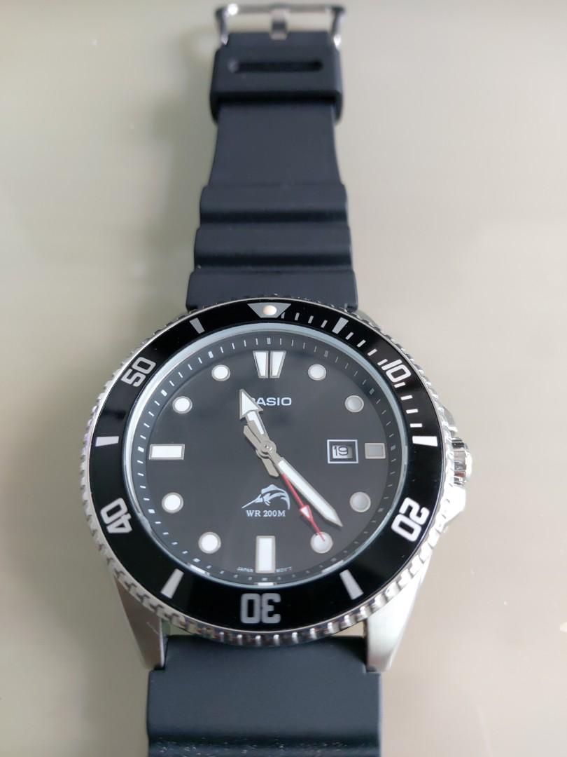 Casio store duro cena