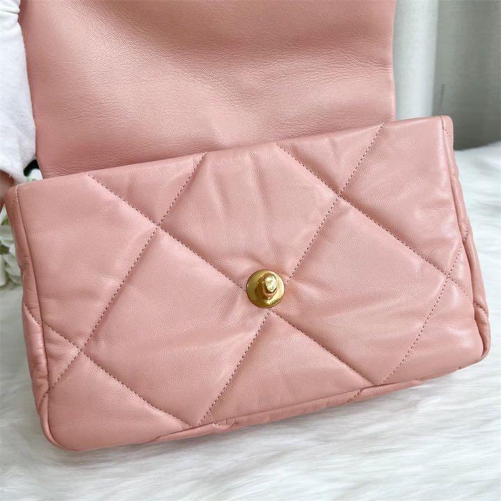 ✖️SOLD✖️ Chanel 19 Small Flap in Light Pink Lambskin 3 Tone