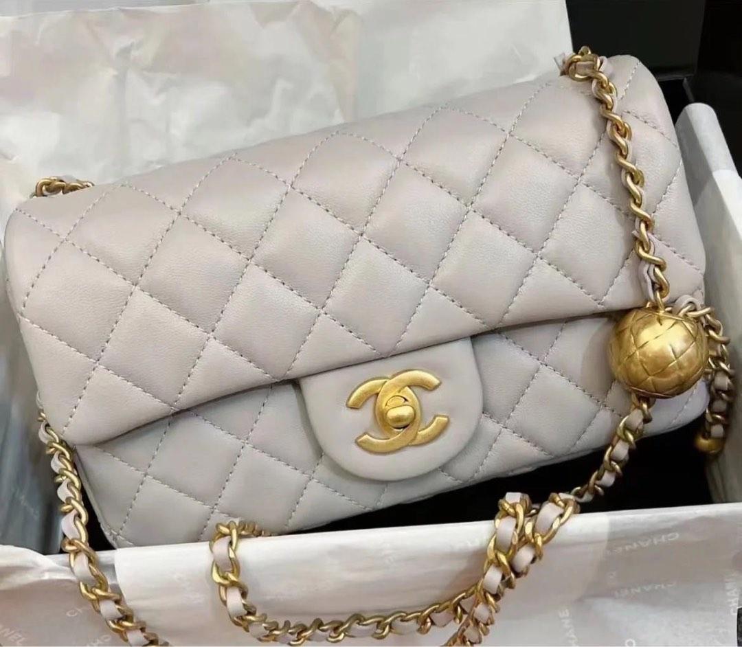 不議價！Chanel Mini Flap 20cm with gold ball ( Pink ), 名牌, 手袋及銀包- Carousell