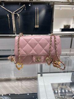 Chanel Classic Flap Bag Medium Rose Sakura Pink 22K Lambskin