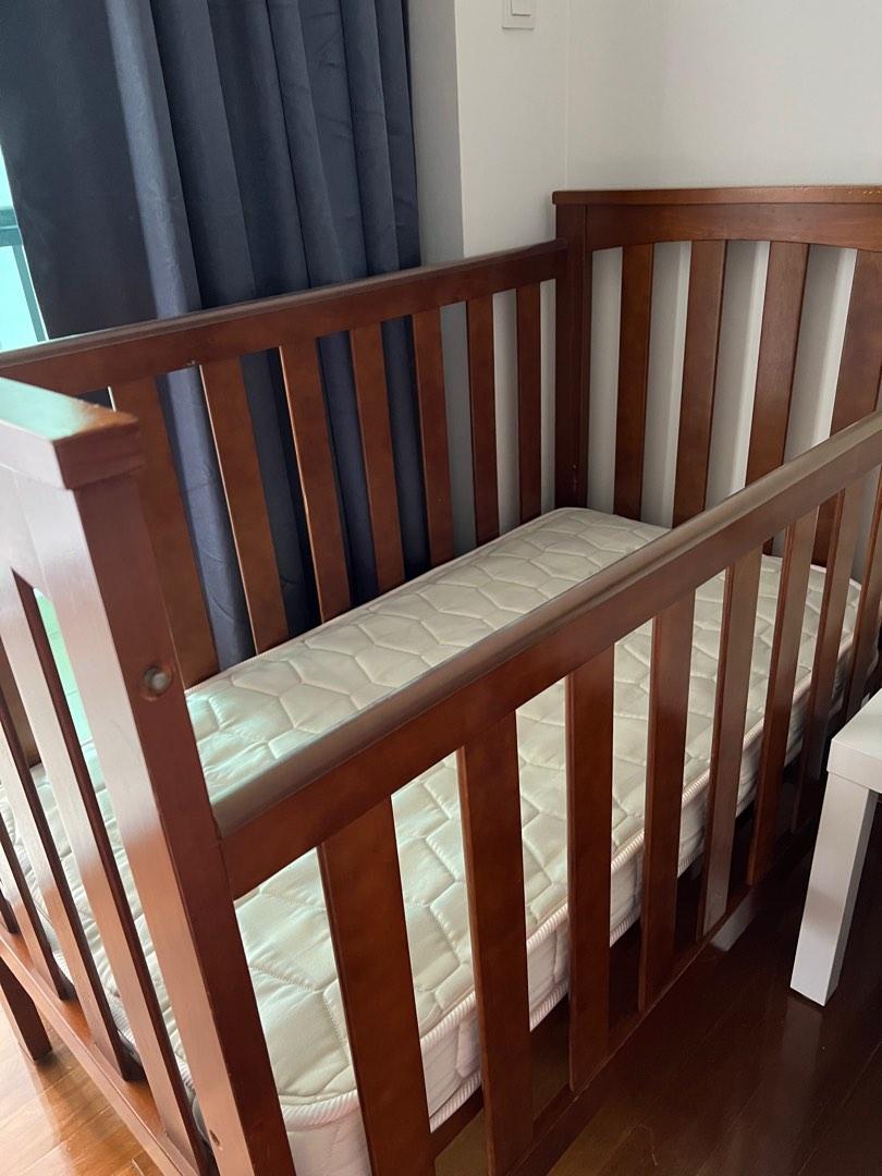 Convertible Baby Cot to Toddler Bed, Babies & Kids, Baby Nursery & Kids