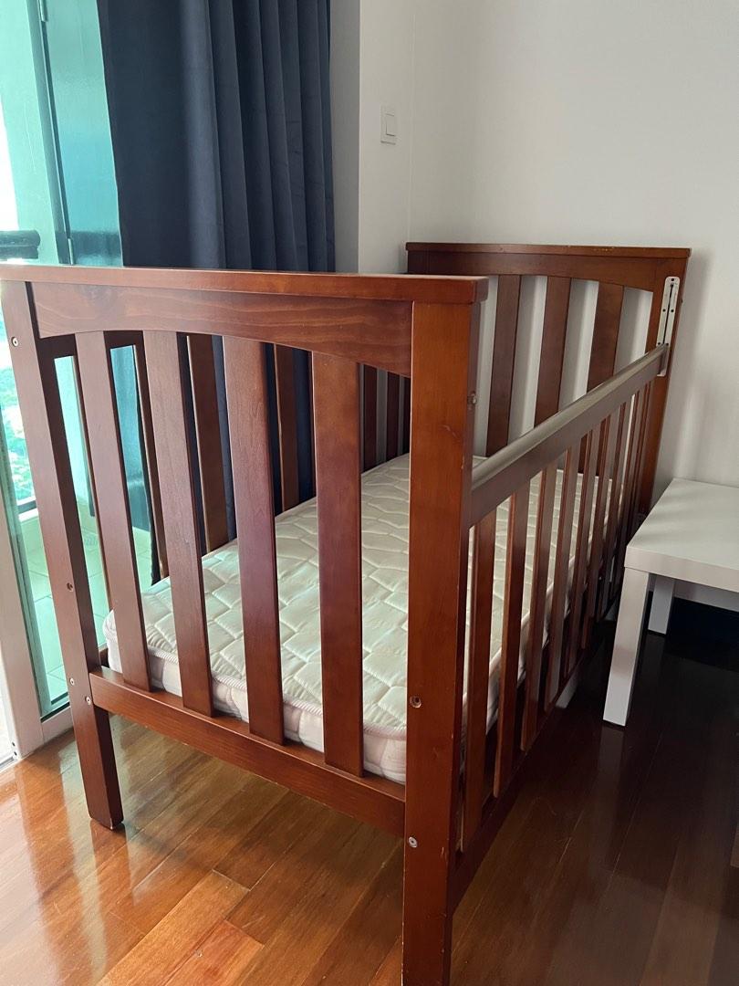 Convertible Baby Cot to Toddler Bed, Babies & Kids, Baby Nursery & Kids