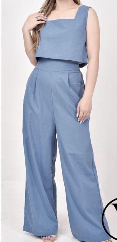 Coordinates (Category: Sets or Coordinates) located in Mandaluyong City. Submitted by sweetsam125 (Listing ID 1179817784, Image 1). Description: Can fit small-medium used once only can pass as new .