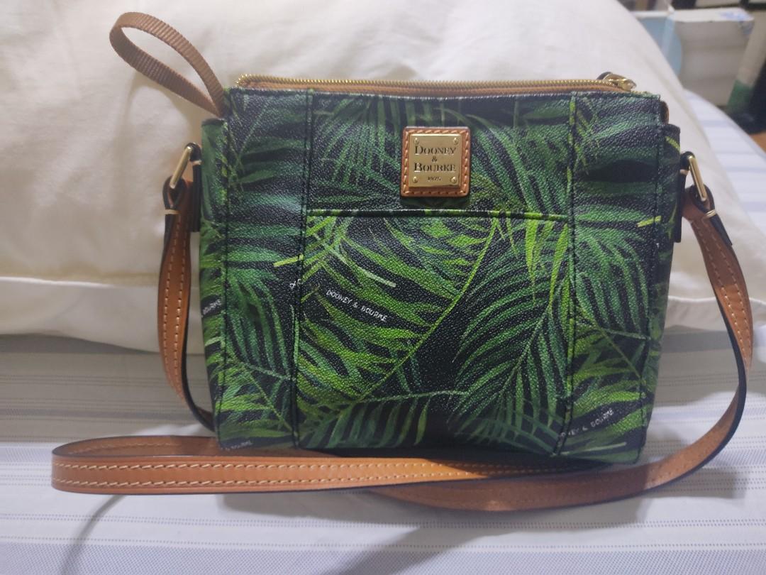 Dooney and discount bourke siesta