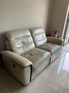 (Category: ) located in . Submitted by ca.ro.linee (Listing ID 1179770760, Image 1). Description: .