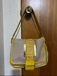 (Category: ) located in . Submitted by dawnamee (Listing ID 1179778682, Image 1). Description: .