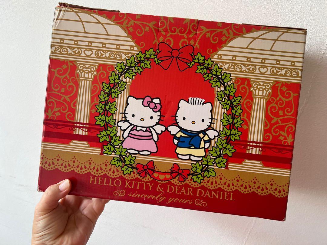 Hello Kitty & Dear Daniel Sincerely Yours Set, Hobbies & Toys, Toys ...