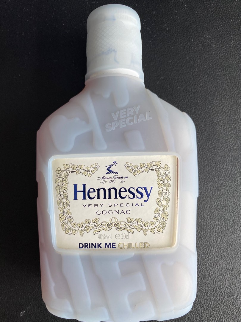 Hennessy Very Special Cognac 50ml Sleeve (12 bottles)