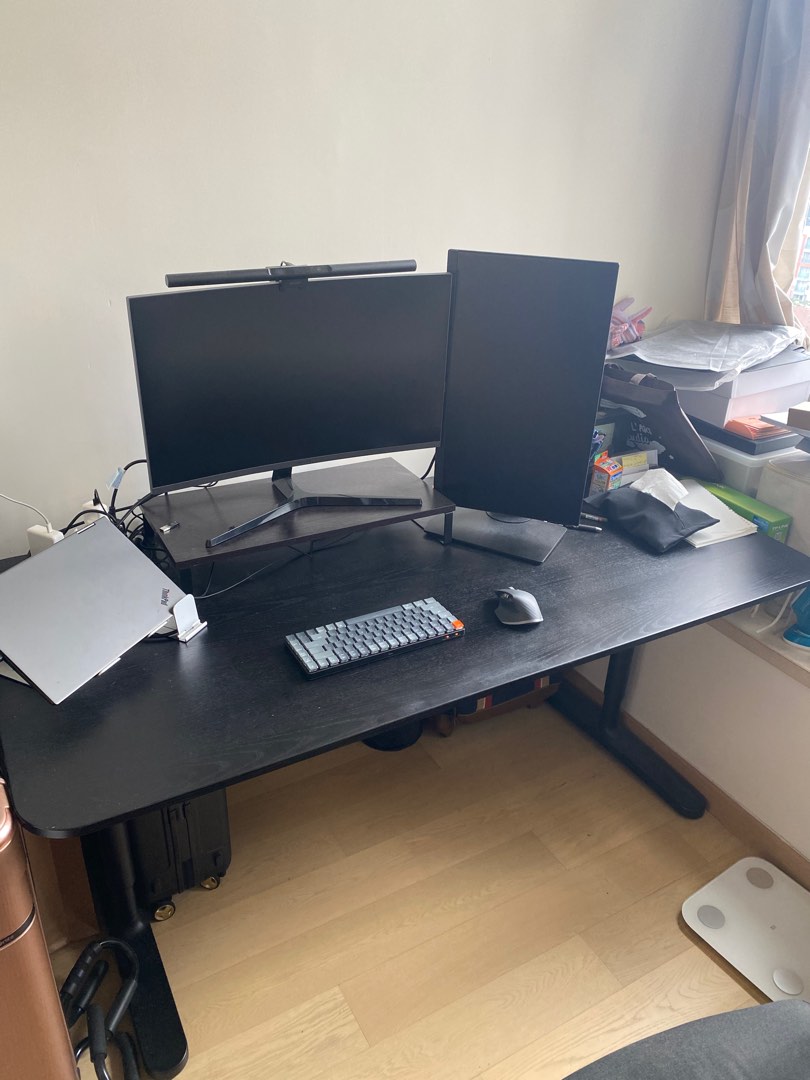 IKEA Bekant Desk (160x80cm), 傢俬＆家居, 傢俬, 其他家居傢俬 Carousell