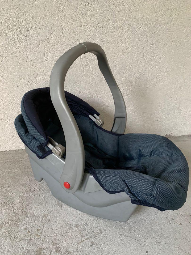 Infant car top seat bed