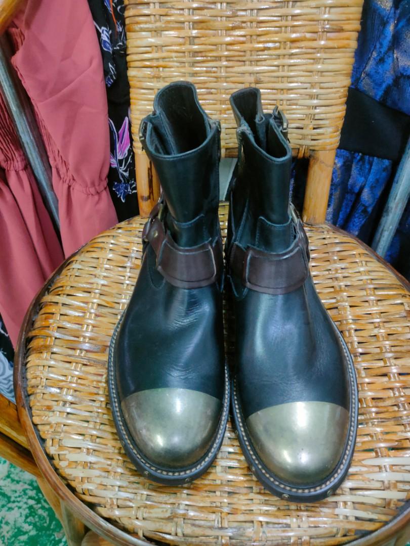 J75 hotsell chelsea boots