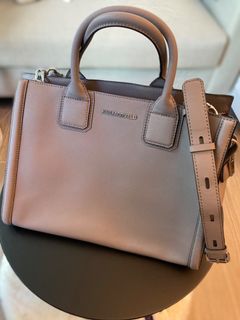 （分類：）位於 。 由 luxuryK 提交（商品編號 1179749999，圖片 1）。簡介： 。