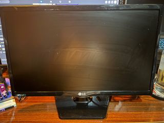 （分類：）位於 。 由 felixthecat970492 提交（商品編號 1179851178，圖片 1）。簡介： 。