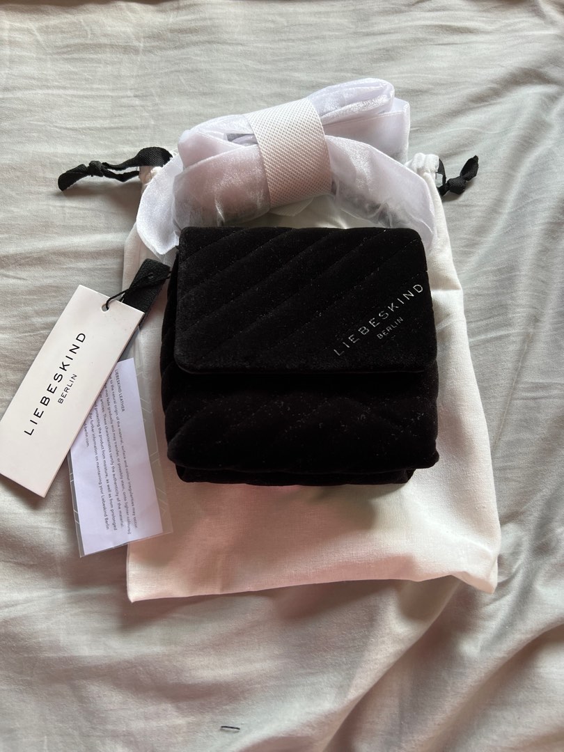 Liebeskind cheap sling bag