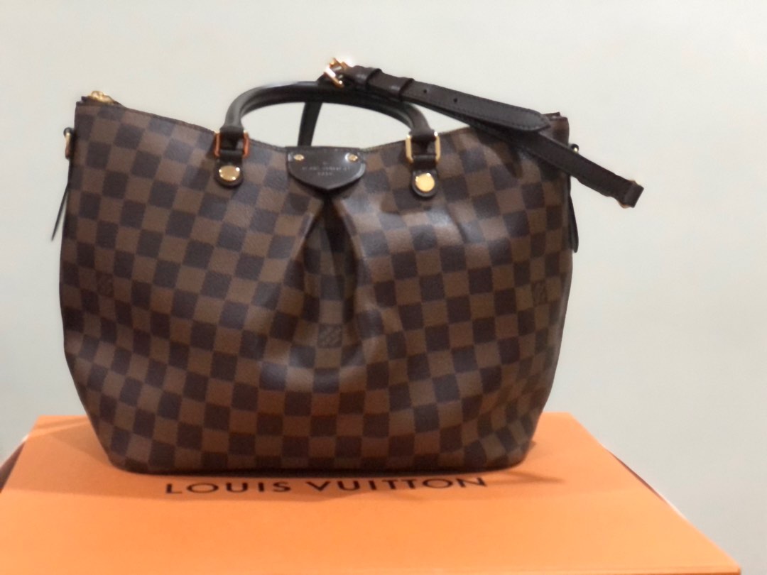 LV Louis Vuitton Graceful MM Beige, Women's Fashion, Bags & Wallets,  Shoulder Bags on Carousell