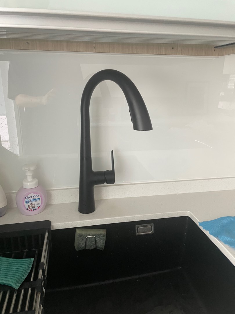 Matt black pull out kitchen tap, Furniture & Home Living, Bathroom
