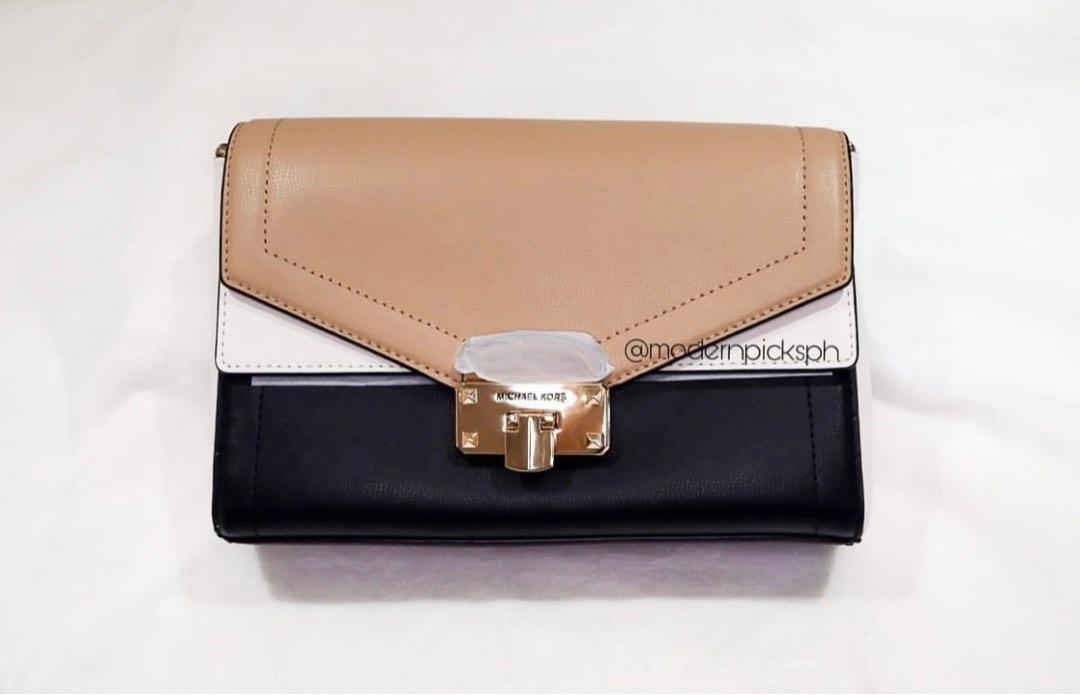 Michael Kors Kinsley Medium Shoulder Flap Bag Women s Fashion Bags Wallets Shoulder Bags on Carousell