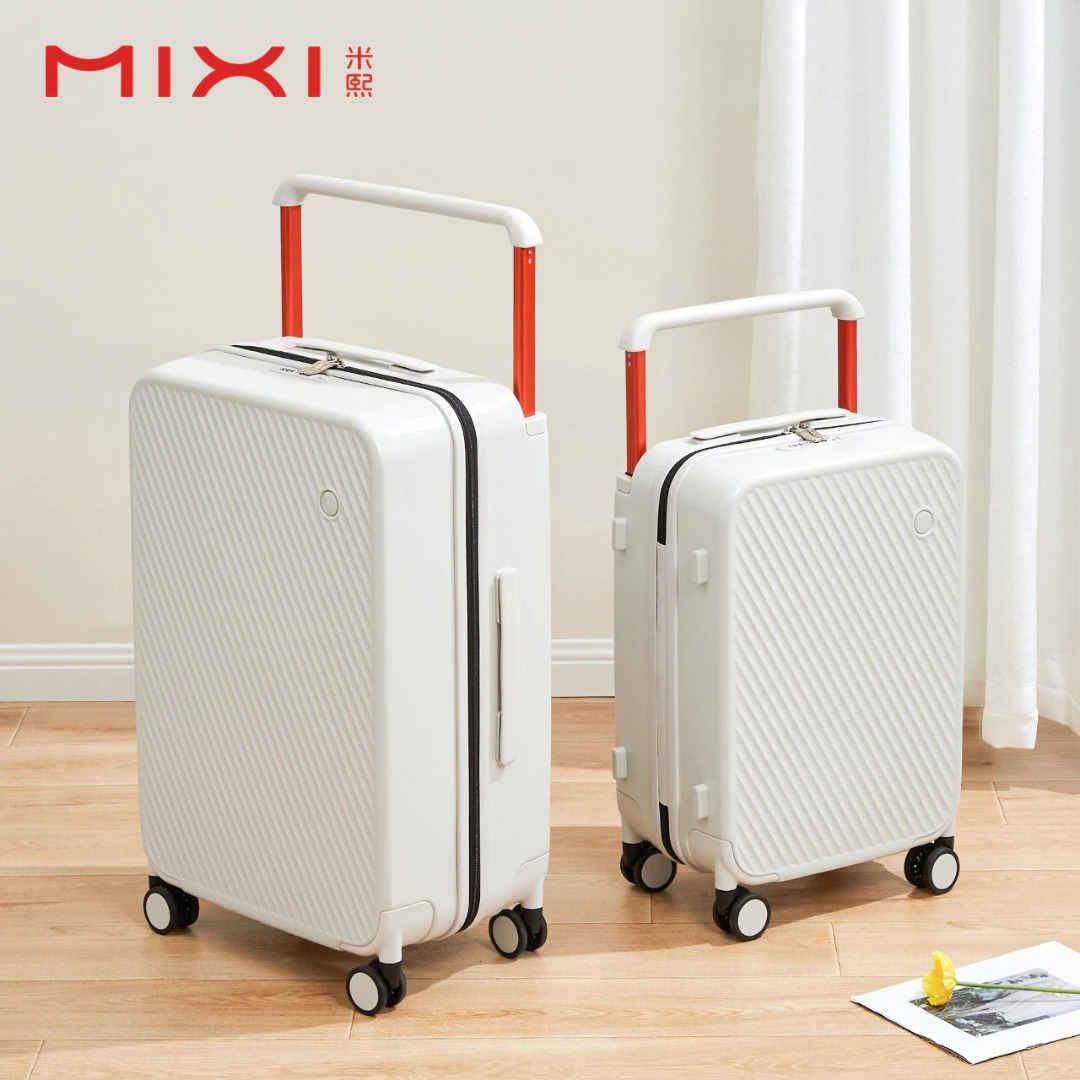 It wide handle luggage store