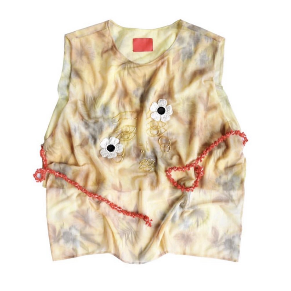 mote-mote-red-matilda-fesyen-wanita-pakaian-wanita-baju-luaran-di