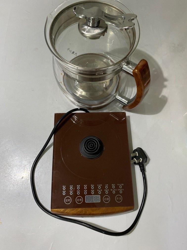 Multiple function kettle (Category: Kettles & Airpots) located in Singapore. Submitted by c34128 (Listing ID 1179810788, Image 1). Description: 18 functions. Boil water, boil egg, cook noodles, Soup, porridge, steamboat, yogurt, coffee, etc. Self collect at AMK 560353..