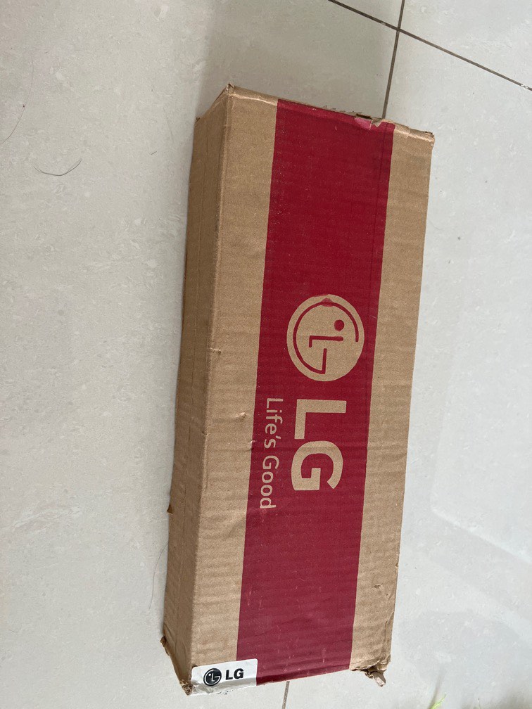 New LG TV wall mount bracket, TV & Home Appliances, TV & Entertainment