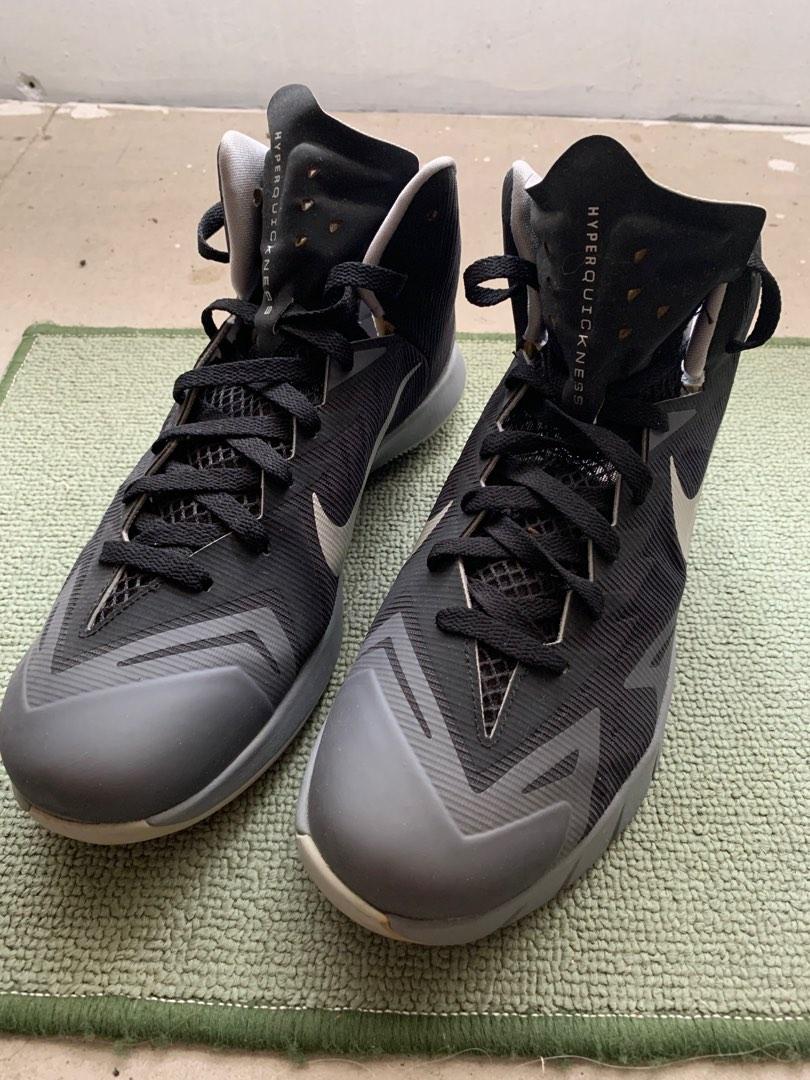 nike basketball shoes near me