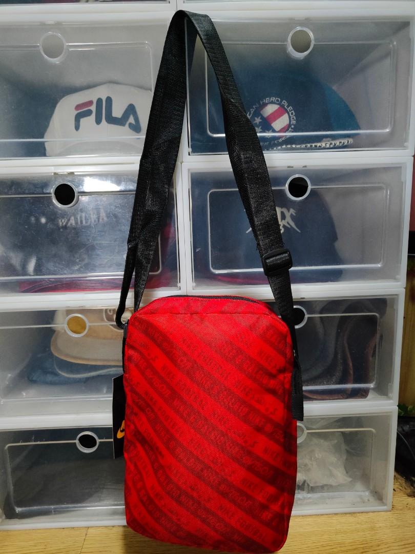 NIKE FOOTBALL CLUB SLING BAG, Men's Fashion, Bags, Sling Bags on Carousell