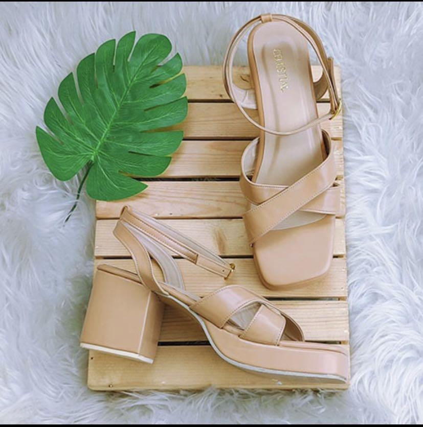 Nude block heels, Women's Fashion, Footwear, Heels on Carousell