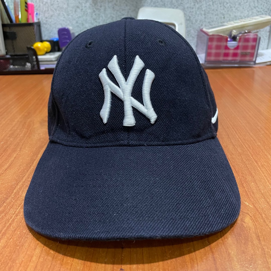Nike deals yankees hat