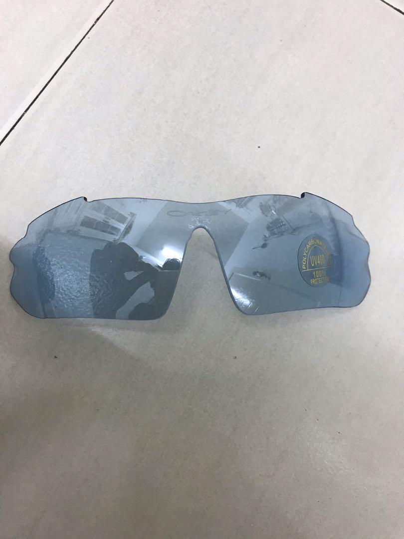 Oakley lens polycarbonate UV400, Men's Fashion, Watches & Accessories