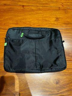 Original Acer laptop bag 13”x 16”