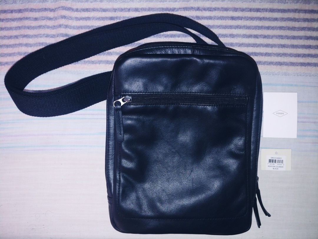Fossil sales kenton courier