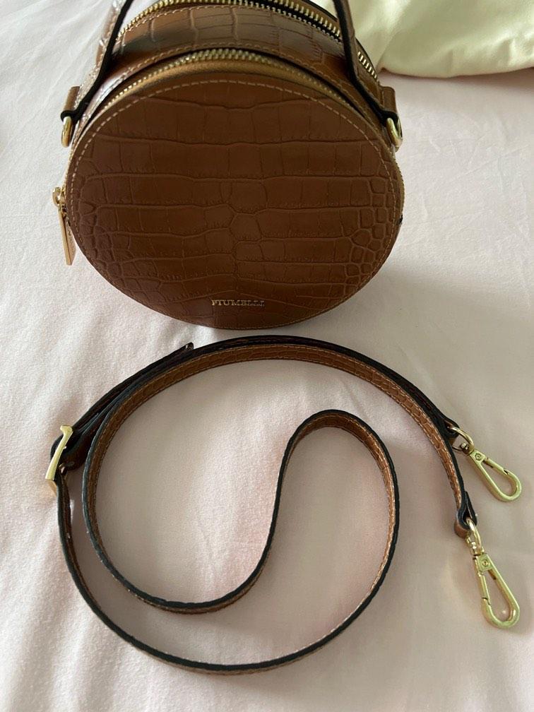 Reduced Price Piumelli Round Bag
