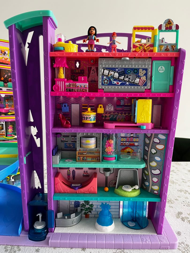 Polly Pocket Pollyville Mega Mall Playset