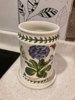 (Category: ) located in . Submitted by buythingsfrommeeee (Listing ID 1179819275, Image 1). Description: .
