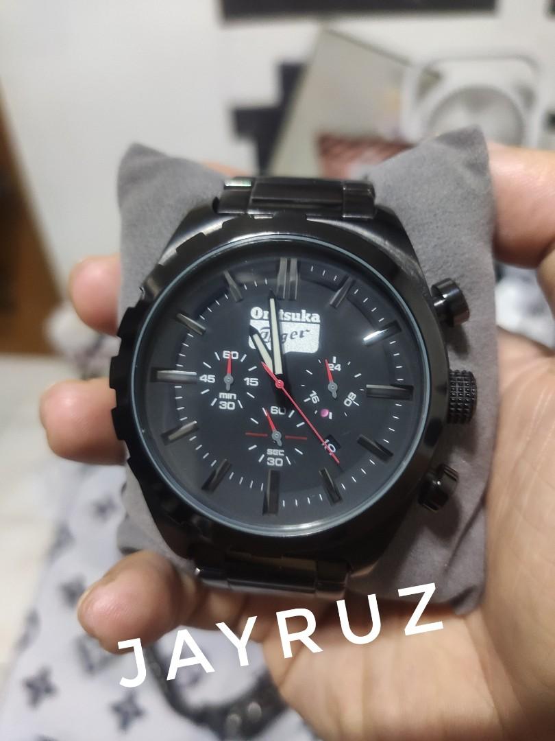 🔥RARE Onitsuka Tiger x SEIKO (Category: Luxury Watches) located in Iloilo. Submitted by baotvr (Listing ID 1179834546, Image 1). Description: Selling my Rare ONITSUKA TIGER x SEIKO Model no. VD53-0010 48mm diameter x13mm thickness 24mm stainless steel strap (6.5-7 inches wrist circumference and can still be adjusted with 1 extra spare chain link included) Quartz movement Watch 15,000 free shipping Condition 9.8/10 pm if interested.