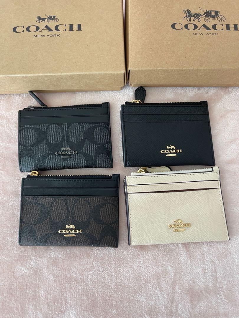 Coach keychain shop picture holder