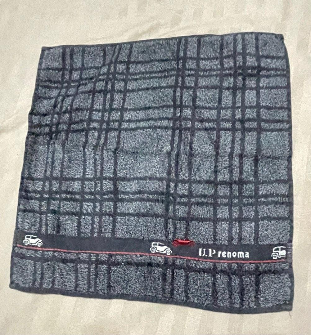 Renoma Face towel (Category: Towels, Napkins & Holders) located in San Pablo. Submitted by prelovedbymistyblue (Listing ID 1179808851, Image 1). Description: Very nice Renoma face towel. No major flaws. .