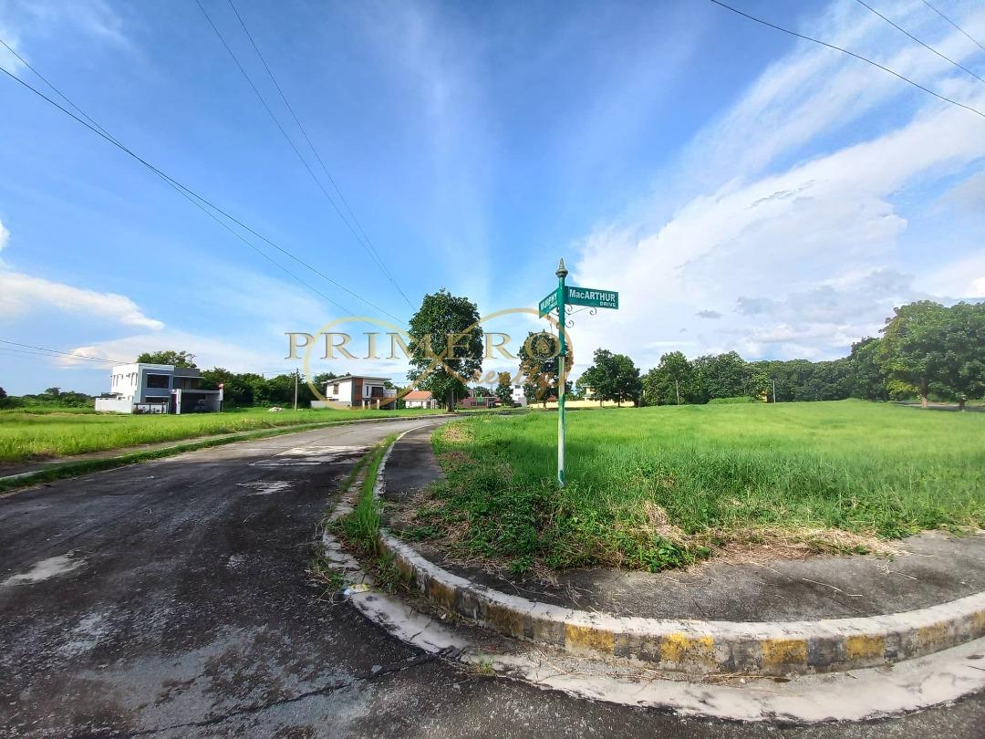 Royale Tagaytay Estates 447sqm Corner Lot For Sale, Property, For Sale