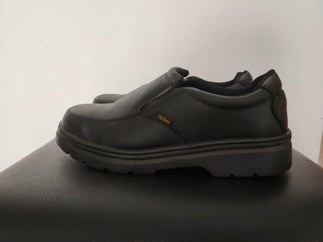 safety walking boots