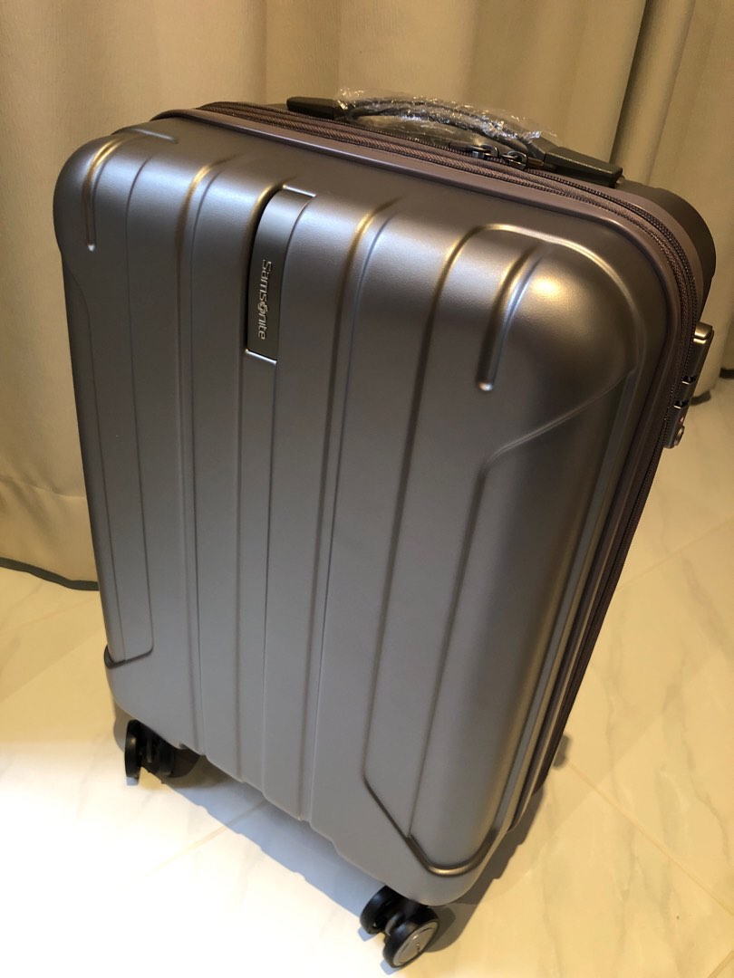 Samsonite nair store