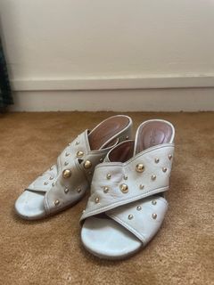 (Category: ) located in . Submitted by 27dresses (Listing ID 1179752490, Image 1). Description: .