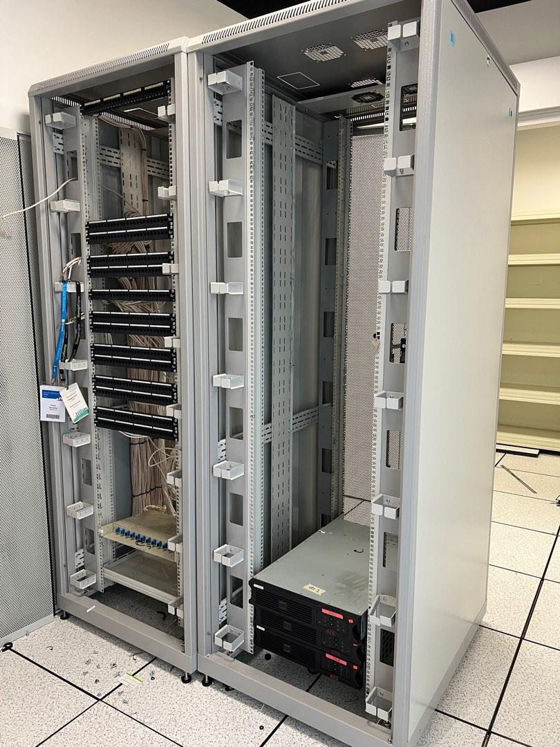 Server Rack, Computers & Tech, Parts & Accessories, Other Accessories