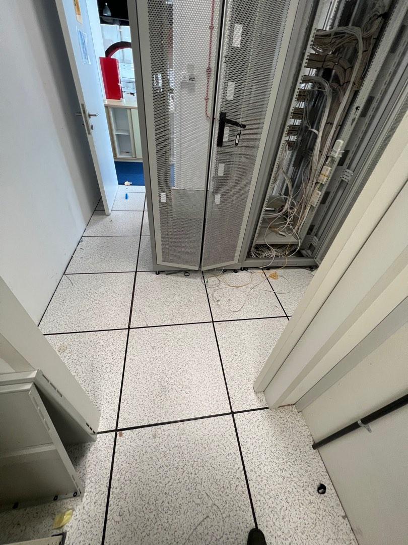 Server Rack, Computers & Tech, Parts & Accessories, Other Accessories