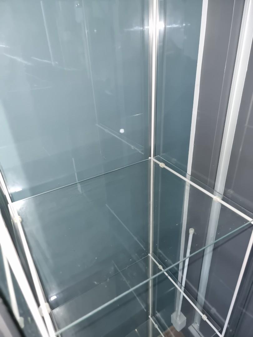 The ikea glass showcase everyone has/had/need to have., Furniture