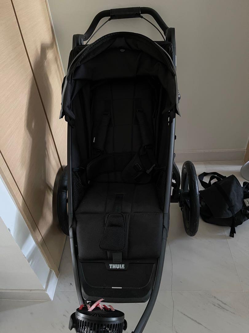 Thule Urban Glide 2, Babies & Kids, Going Out, Strollers on Carousell