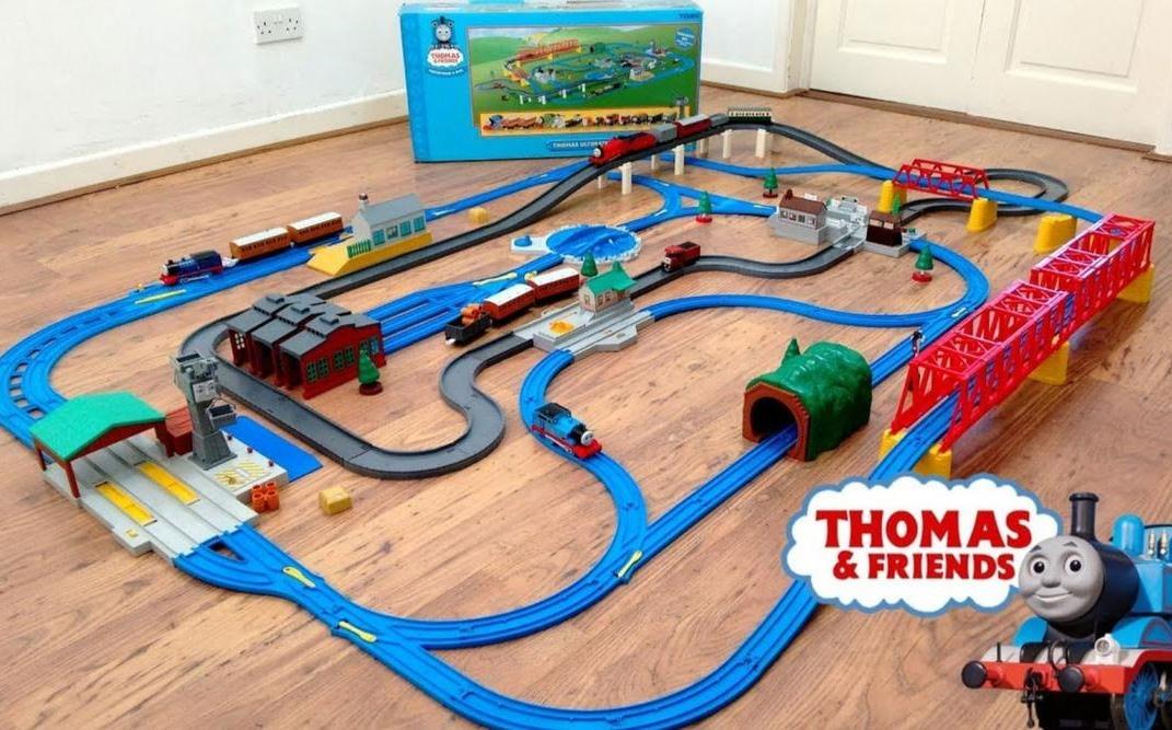 thomas tomy ultimate set