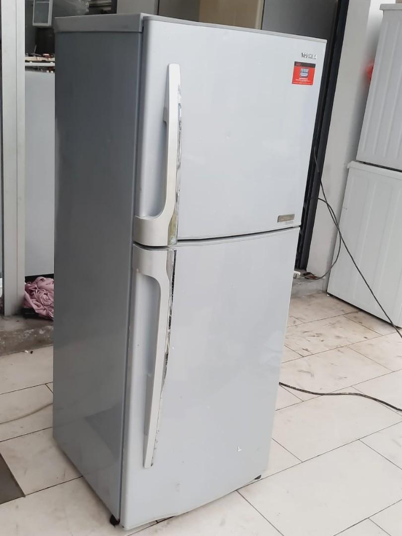Toshiba two door fridge for sale, TV & Home Appliances, Kitchen