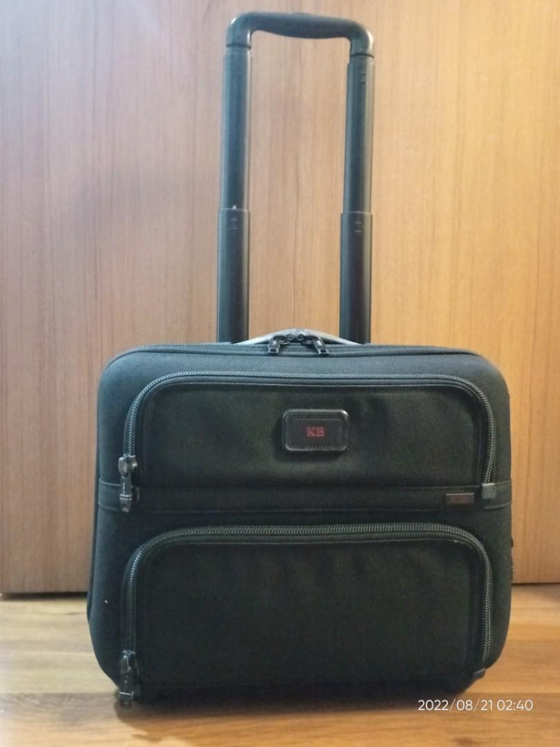 Tumi 2 wheel hotsell