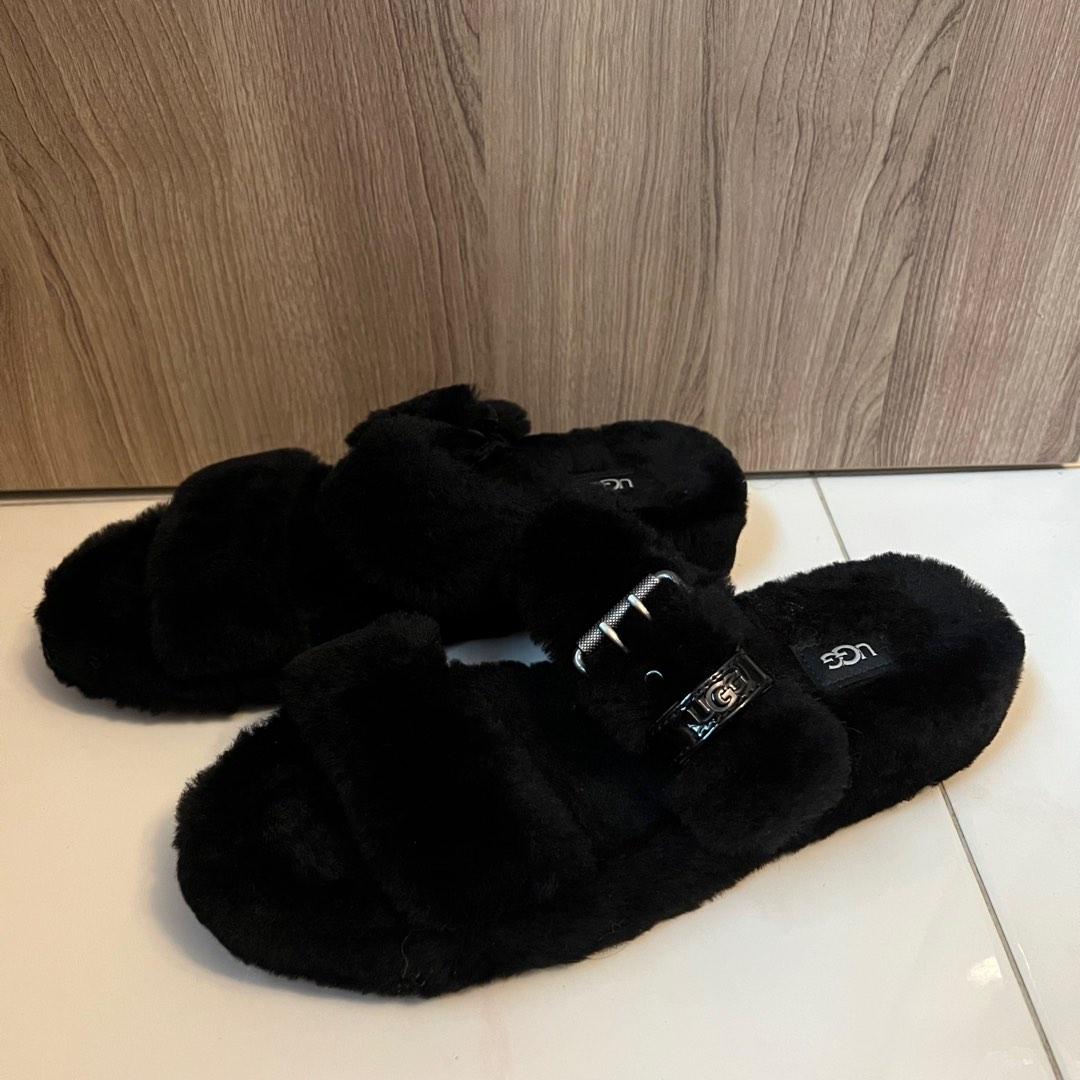 UGG Furry sandals